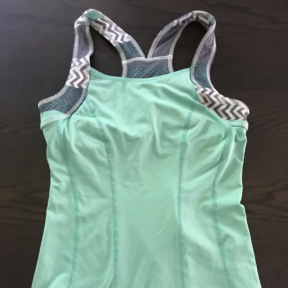 REEBOK SPORT racer back tank size SMALL